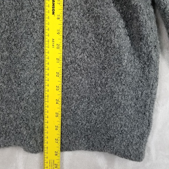 Denim 24/7 Gray Sweater with Floral Embroidery - Picture 8 of 10